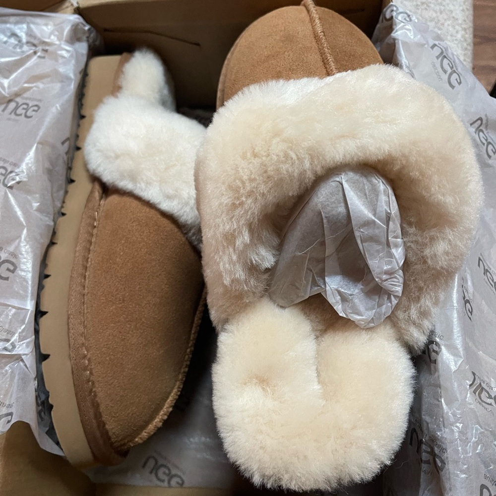 UGG Tan Shearling Women's Slippers
